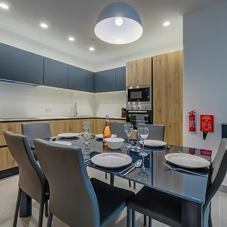 Bright And Modern 2br Prime St Julian's Location Apartment Saint Julian's