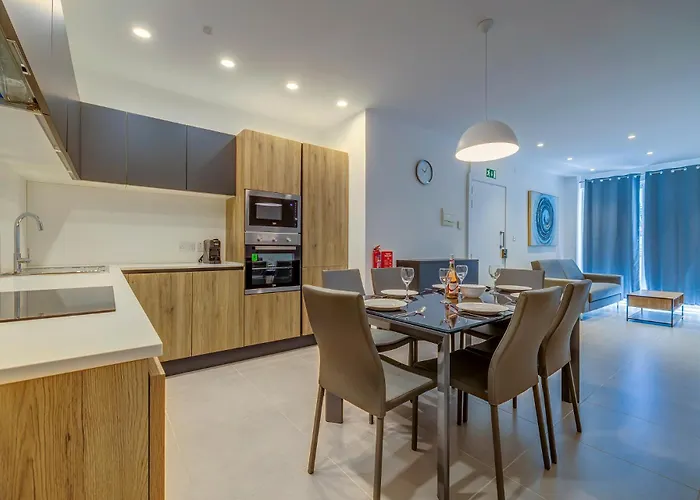 Bright&modern 2br Prime St Julian’s Location San Julián